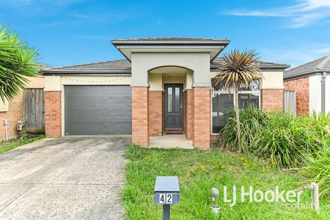 42 Devine Dr, Pakenham, VIC 3810