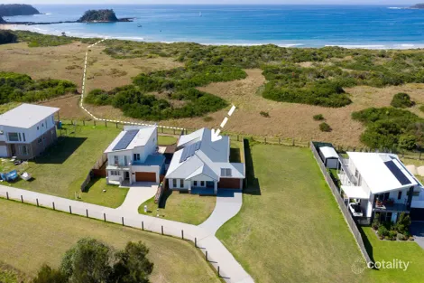 Property photo of 37 Oceanview Way Tomakin NSW 2537