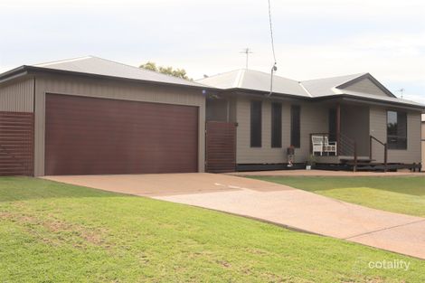 Property photo of 49 Hibiscus Crescent Blackwater QLD 4717