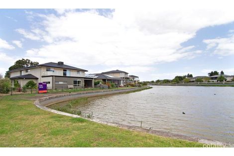 2 Quarterdeck Rd, Sandhurst, VIC 3977