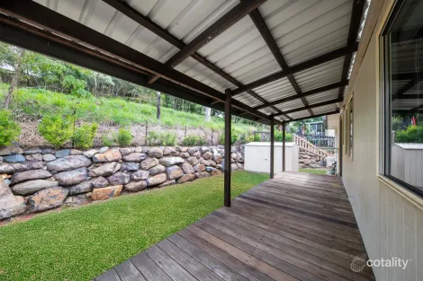 Property photo of 16 Grace Avenue Cannonvale QLD 4802