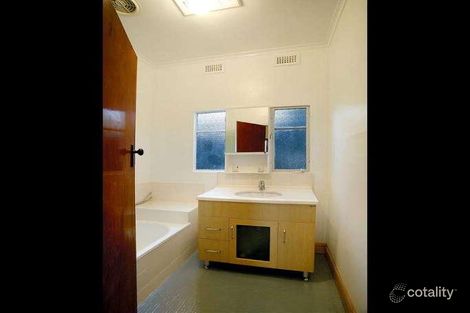 Property photo of 50 Cleveland Road Ashwood VIC 3147