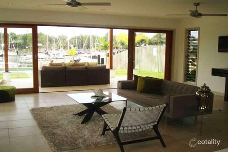 Property photo of 28 Marina Quay Trinity Park QLD 4879