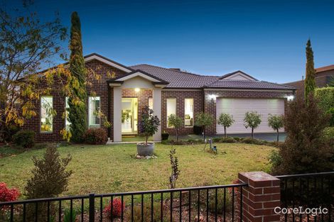 Property photo of 17 Darlinghurst Place Taylors Hill VIC 3037