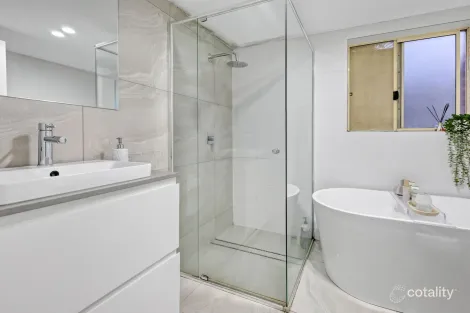 Property photo of 1/13 Cairds Avenue Bankstown NSW 2200