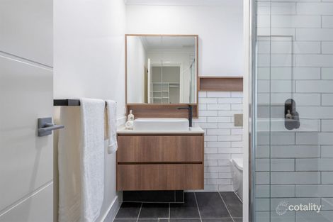 Property photo of 2/18 Thirteenth Avenue Palm Beach QLD 4221