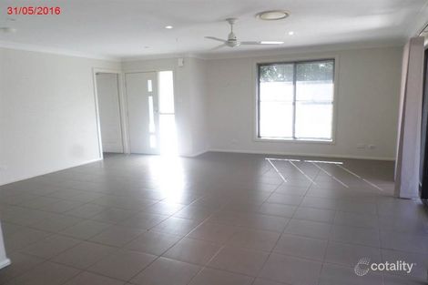 Property photo of 1/32 Crawford Avenue Tenambit NSW 2323