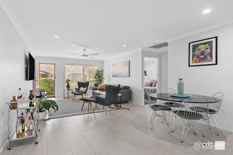 Property photo of 3/9 Lavender Place Fitzgibbon QLD 4018