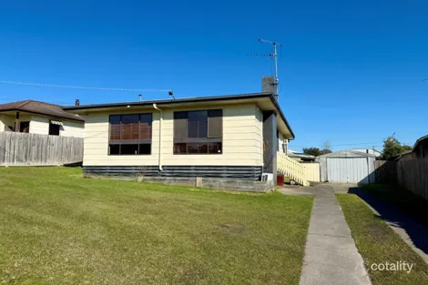 14 Beck St, Moe, VIC 3825