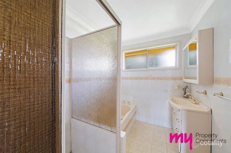 Property photo of 1 Karius Street Glenfield NSW 2167