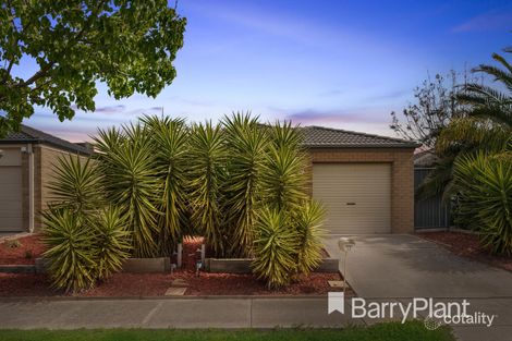 Property photo of 10 Clematis Crescent Manor Lakes VIC 3024