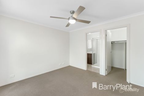 Property photo of 10 Clematis Crescent Manor Lakes VIC 3024