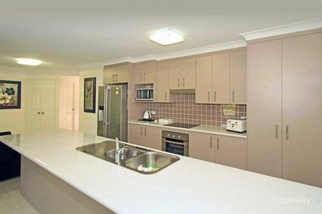 Property photo of 15 Belltrees Place Gracemere QLD 4702