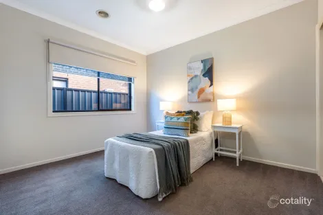 Property photo of 20 Birdswood Crescent Craigieburn VIC 3064