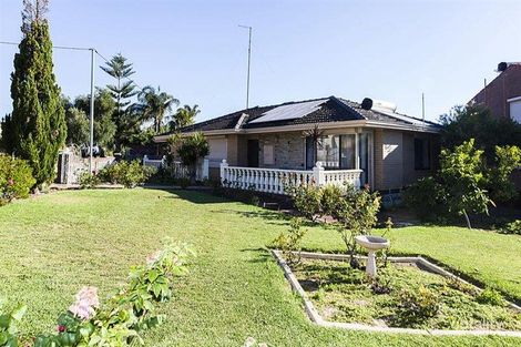 Property photo of 7 Dixon Street Beaconsfield WA 6162