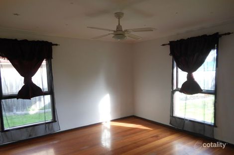 Property photo of 21 Taylor Street Cranbourne VIC 3977