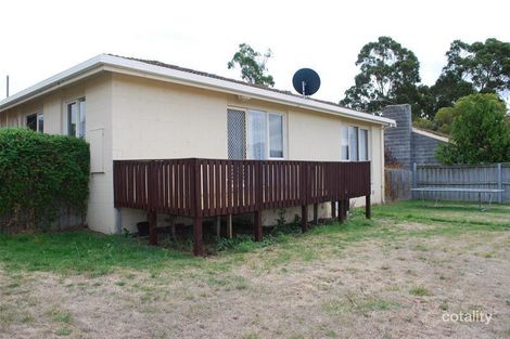Property photo of 33 Benboyd Circle Rokeby TAS 7019