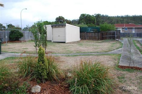 Property photo of 33 Benboyd Circle Rokeby TAS 7019