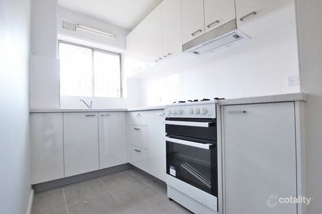 Property photo of 4/29 Mascot Drive Eastlakes NSW 2018