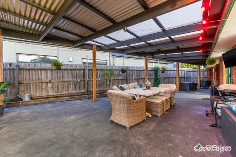 Property photo of 111 Courtenay Avenue Cranbourne North VIC 3977