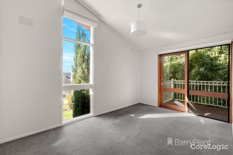 Property photo of 10 Peachwood Rise Doncaster East VIC 3109