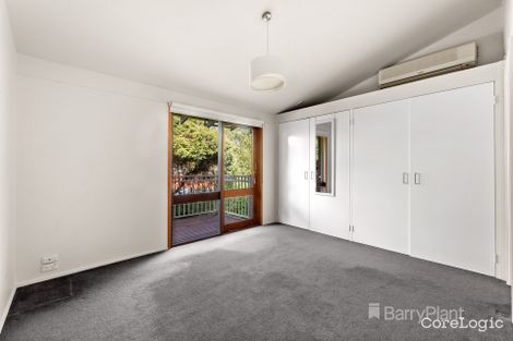 Property photo of 10 Peachwood Rise Doncaster East VIC 3109