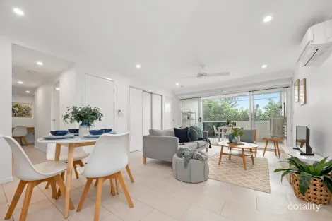 Property photo of 4/95 Adamson Street Wooloowin QLD 4030