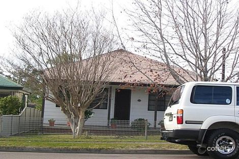 307 Sandgate Rd, Shortland, NSW 2307