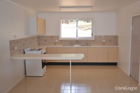 Property photo of 32 Daw Lane Elsmore NSW 2360