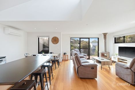 Property photo of 31 Galleon Crescent Sunset Strip VIC 3922