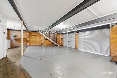 Property photo of 14 Tynedale Avenue Newtown QLD 4350