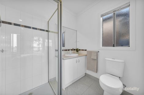 Property photo of 63 Cadles Road Carrum Downs VIC 3201