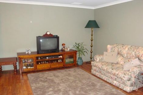 Property photo of 6 Lenihan Corner Wattle Grove WA 6107