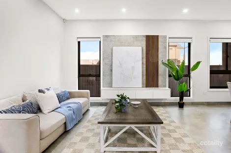 Property photo of 82 Nabthorpe Parade Nirimba Fields NSW 2763