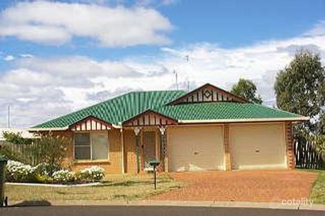 2 Mirage Ct, Wilsonton, QLD 4350