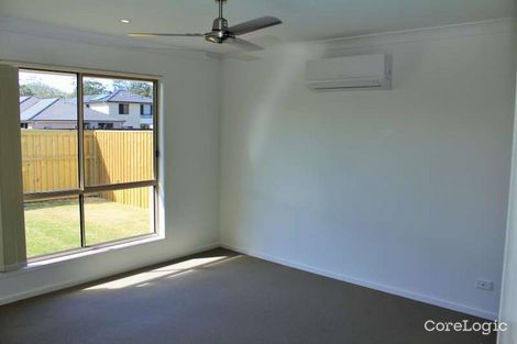 Property photo of 11 Pine Place Upper Kedron QLD 4055