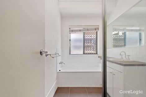 Property photo of 9 Barrington Court Pacific Heights QLD 4703
