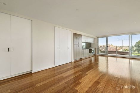 Property photo of 205/7 Warrs Avenue Preston VIC 3072