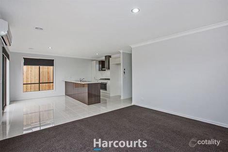 Property photo of 6 Hampstead Street Pakenham VIC 3810