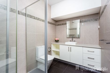 Property photo of 27 Middle Park Drive Point Cook VIC 3030