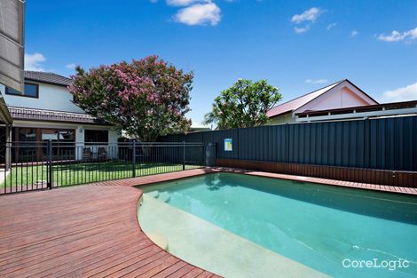 28 Hebburn St, Hamilton East, NSW 2303