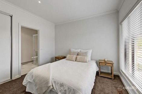 Property photo of 3/11 Holland Road Ringwood East VIC 3135
