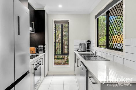 Property photo of 8/8 Highlands Street Yarrabilba QLD 4207