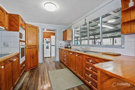 77 Steele Rd, Canina, QLD 4570