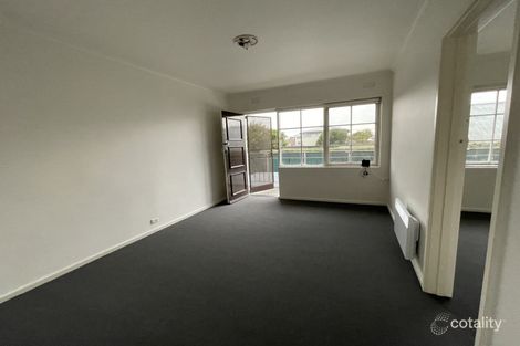 Property photo of 8/204 Neerim Road Carnegie VIC 3163