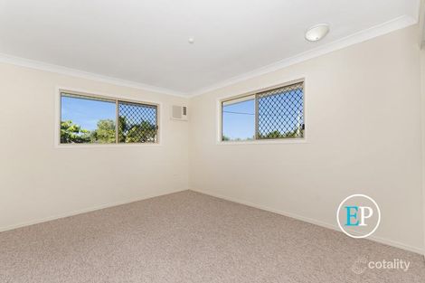 Property photo of 2/76 Thirteenth Avenue Railway Estate QLD 4810