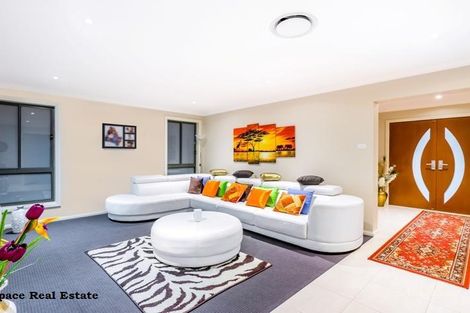 Property photo of 38 Beechey Circuit Oran Park NSW 2570