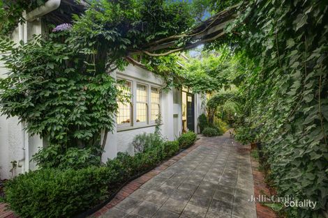 Property photo of 39 Avenue Athol Canterbury VIC 3126