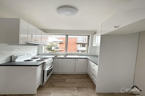 8/2 Fairway Cl, Manly Vale, NSW 2093