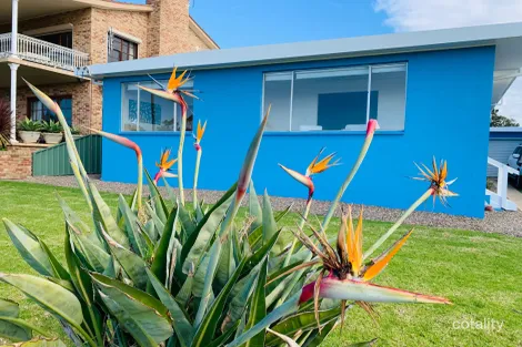 33 Mcmillan Cres, Dalmeny, NSW 2546